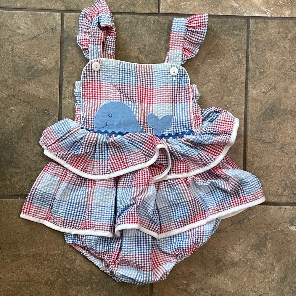 Girls Red White and Blue Whale onesie! Size 9 months.